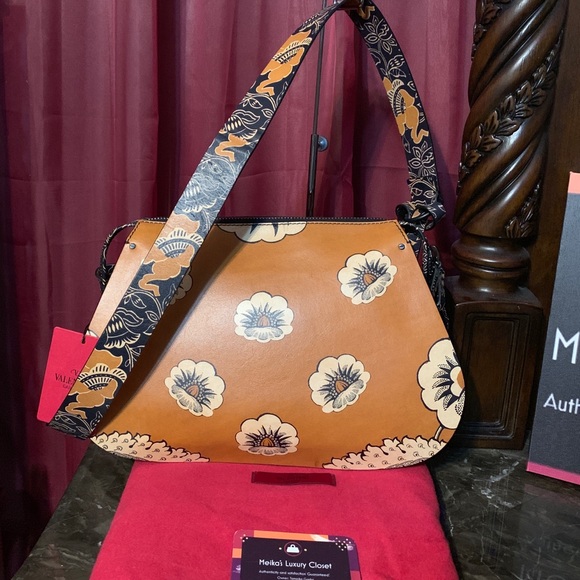 Valentino mime runway printed Hobo NWT $3695 - Picture 5 of 14